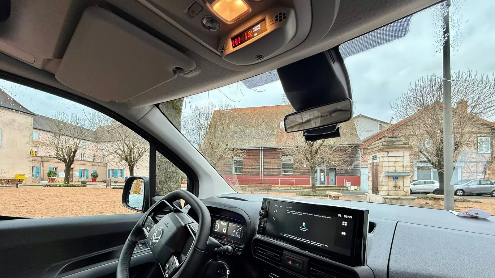 Vue 1 Citroën Berlingo 2024