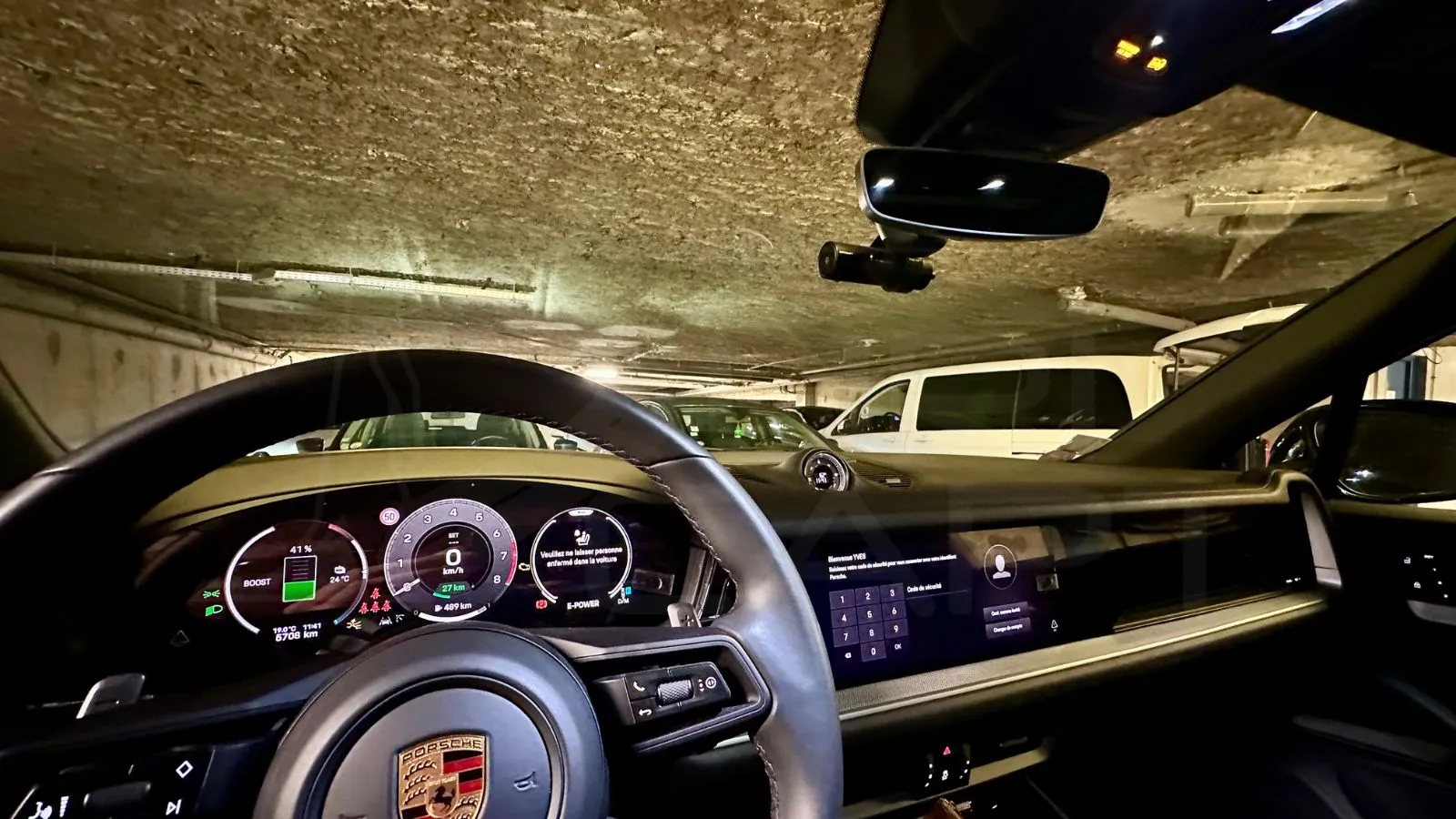 Vue 1 Porsche Cayenne SUV