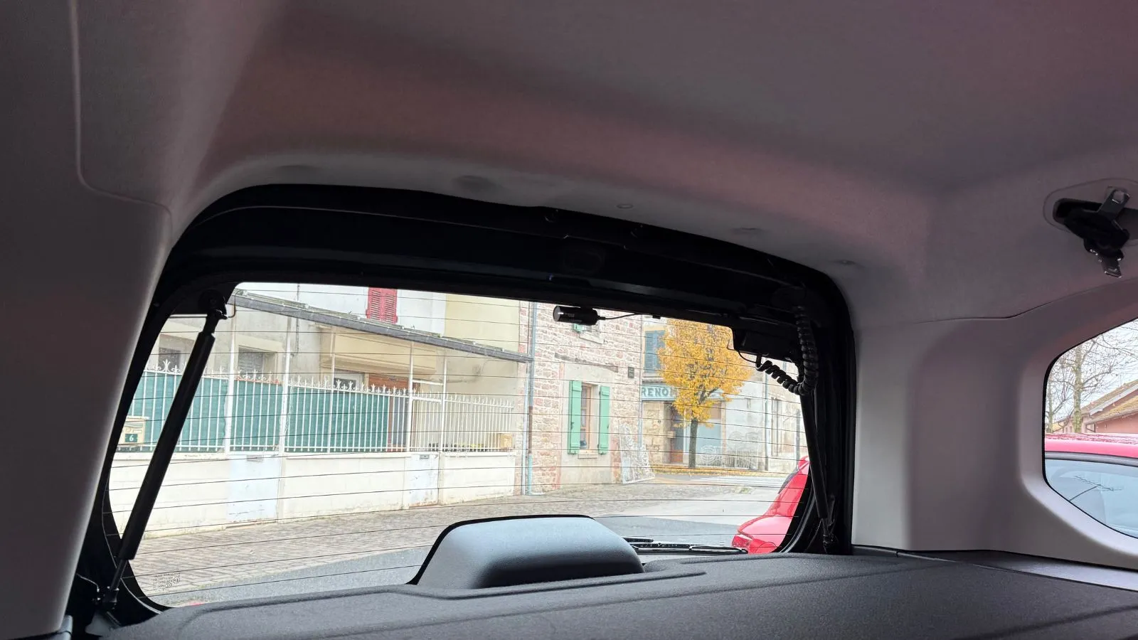 Vue 3 Citroën Berlingo 2024